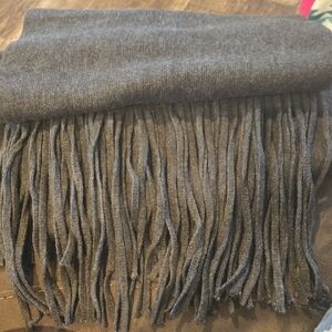 Lucky Brand Gray Fringe Scarf
